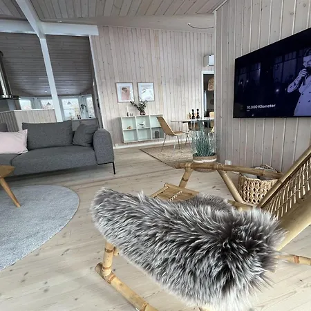 Bosse - 200m To The Fjord By Interhome *